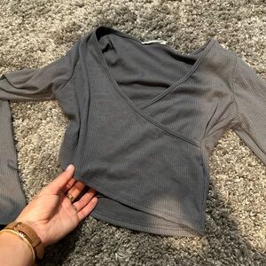 Crop top only worn a few times